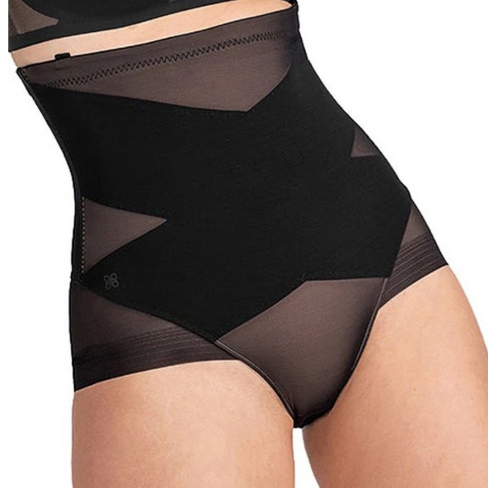Honeylove SuperPower Brief Runway